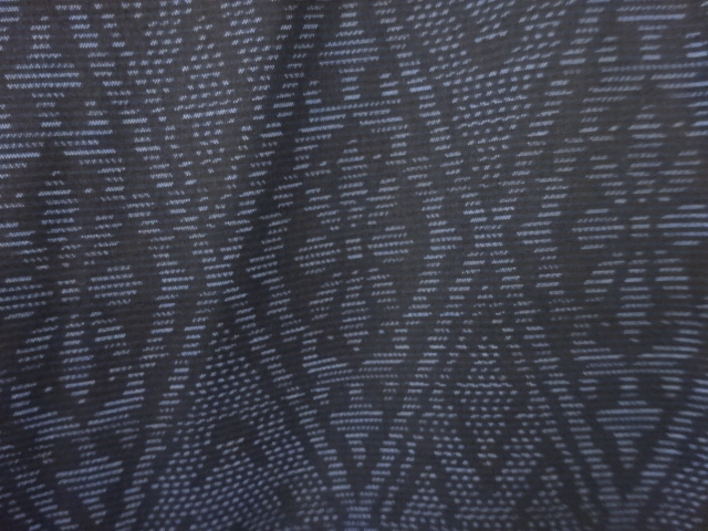 JAPANESE KIMONO / ANTIQUE KIMONO / DORO OSHIMA TSUMUGI / WOVEN FLOWER CREST